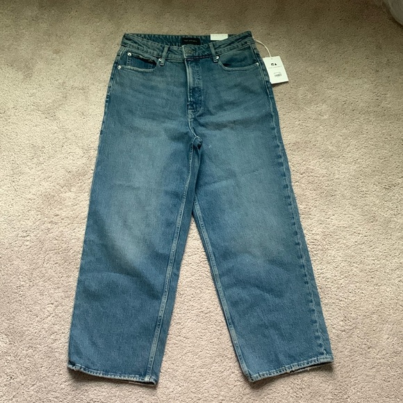 Free Assembly - The Super High Crop Wife Straight Jeans Sz 10 - Picture 2 of 11